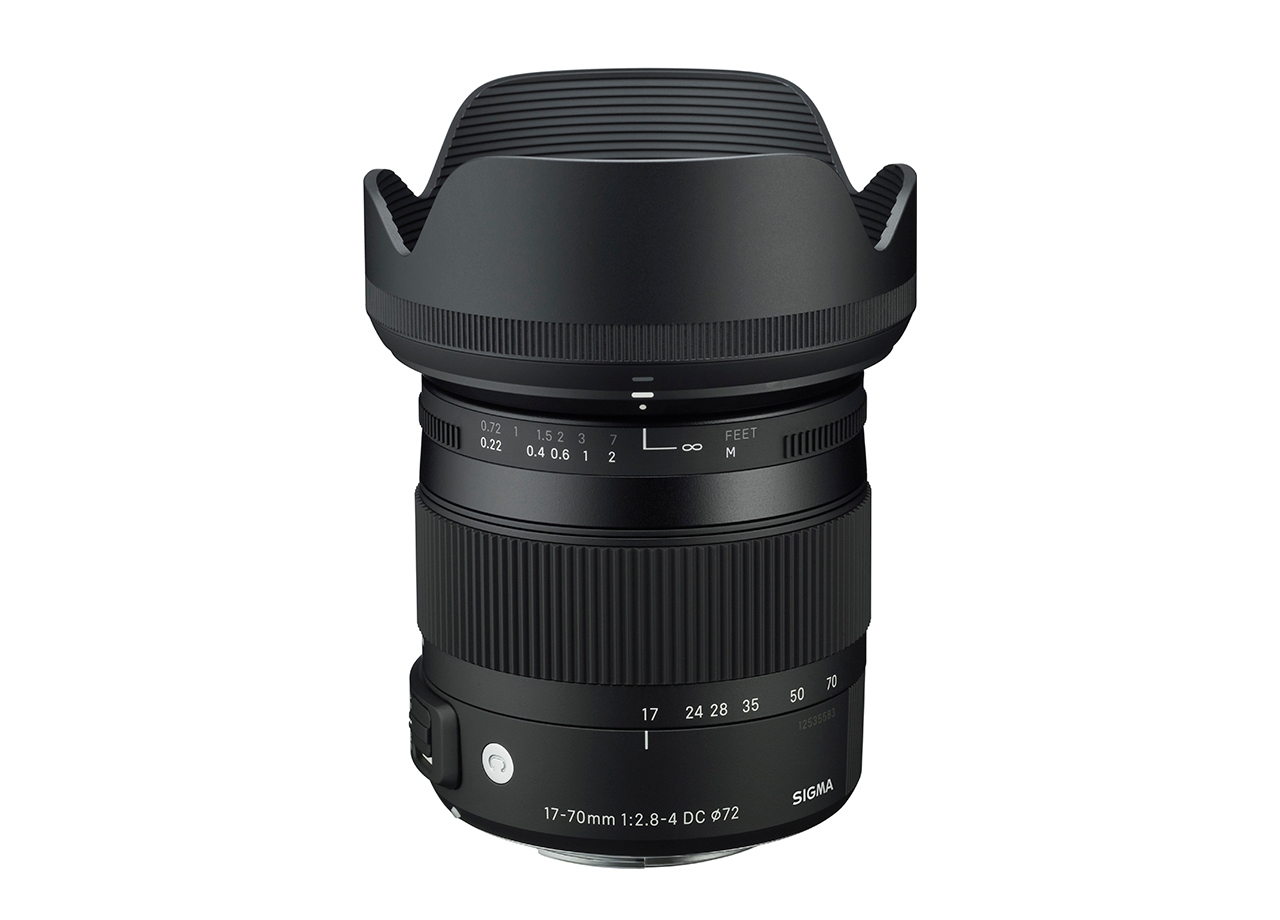 17-70mm F2.8-4 DC Macro OS HSM