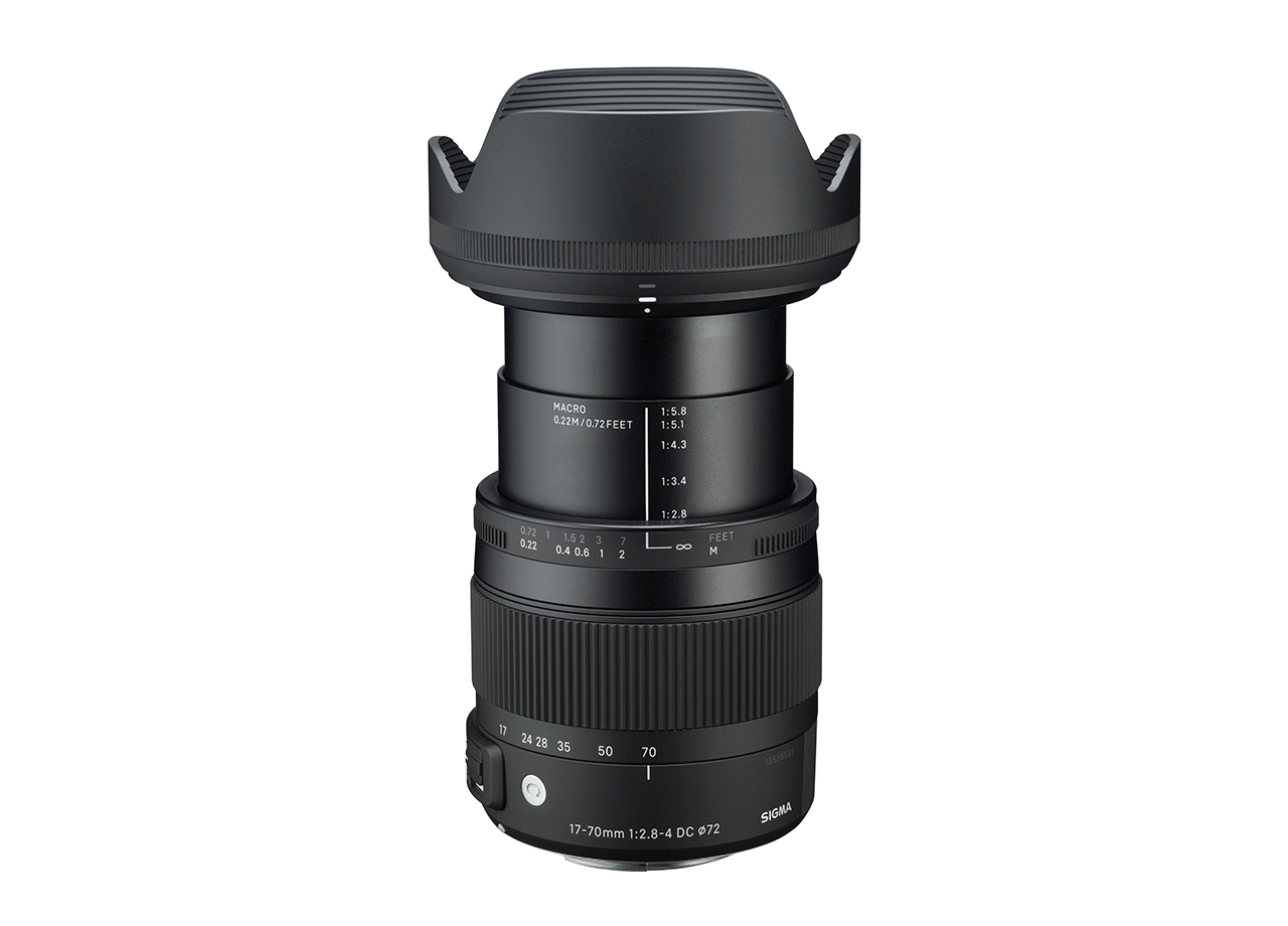 17-70mm F2.8-4 DC Macro OS HSM